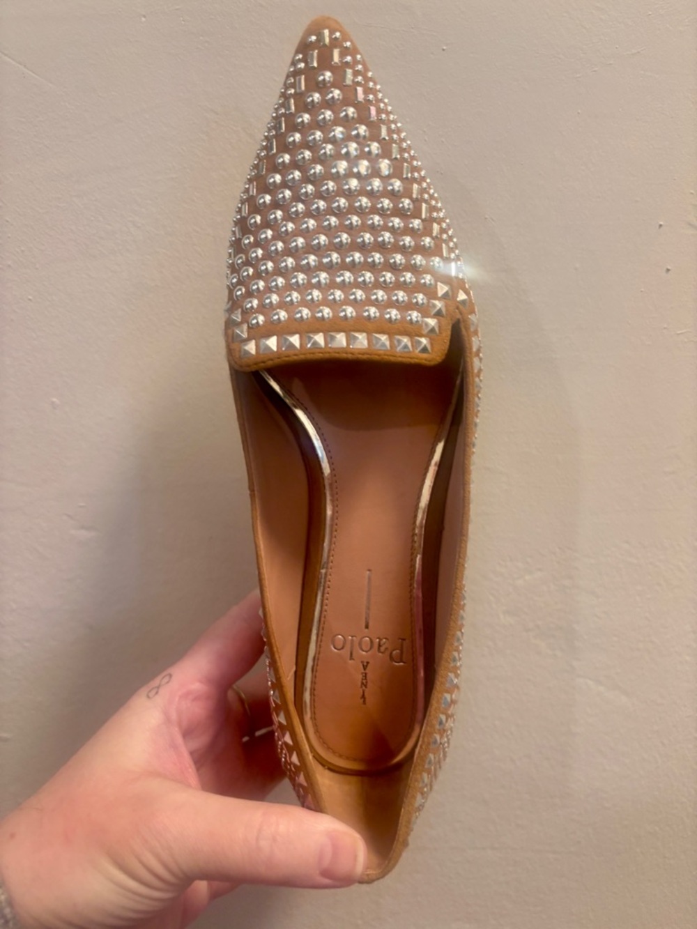 Linea Paolo Studded Pointed Toe Flat Tan SZ 6